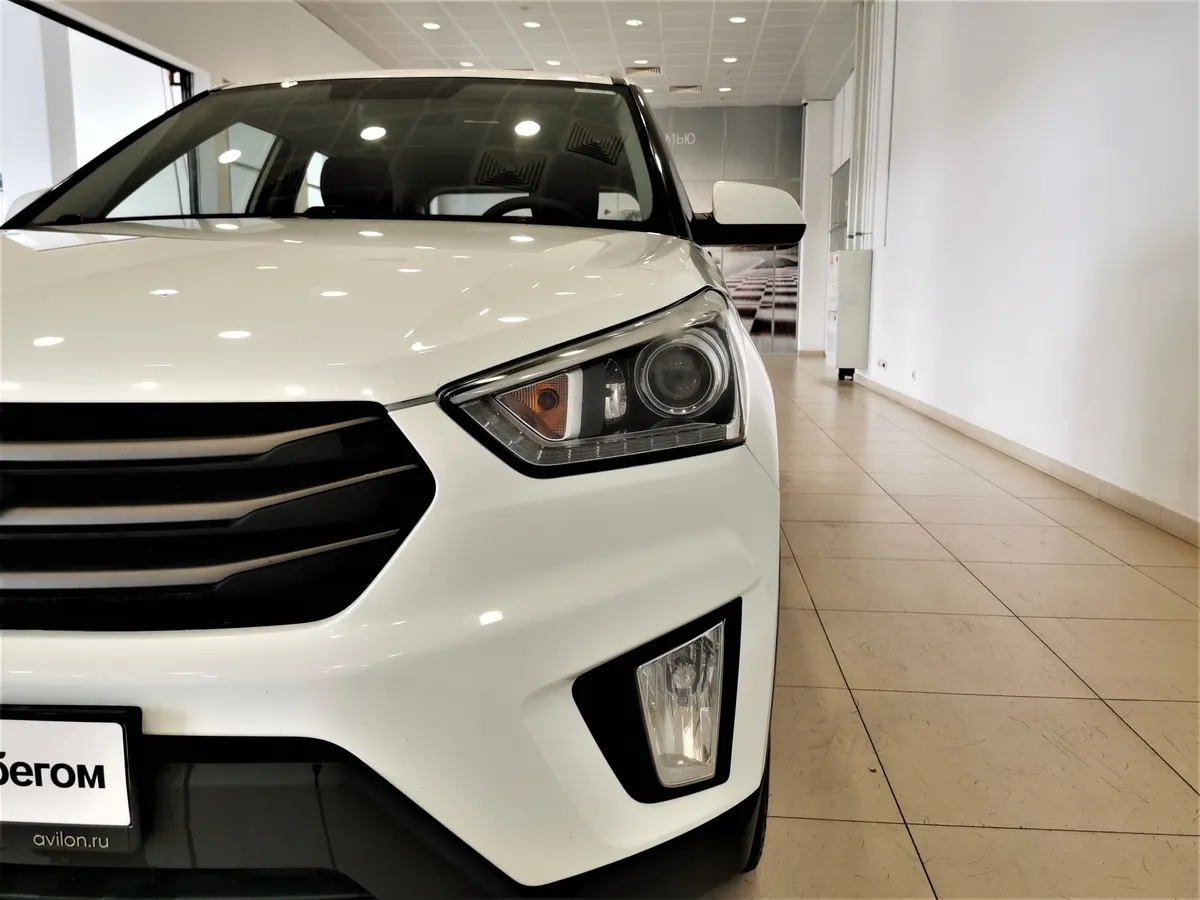 Hyundai Creta 2.0 AT AWD (149 л.с.) Travel + Advanced Белый в АВИЛОН. Слайд №10