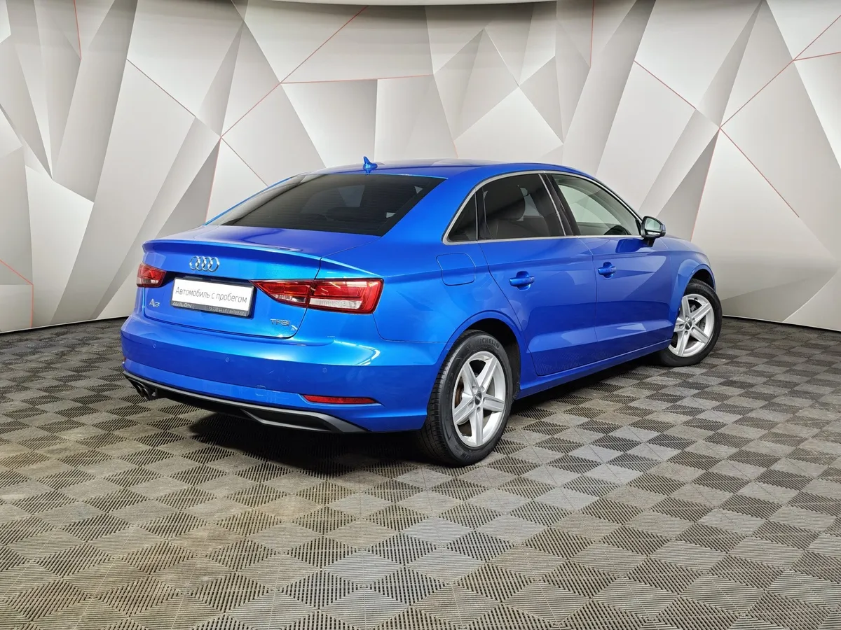 Audi A3 1.4 TFSI S-tronic (150 л.с.) Синий в АВИЛОН. Слайд №2
