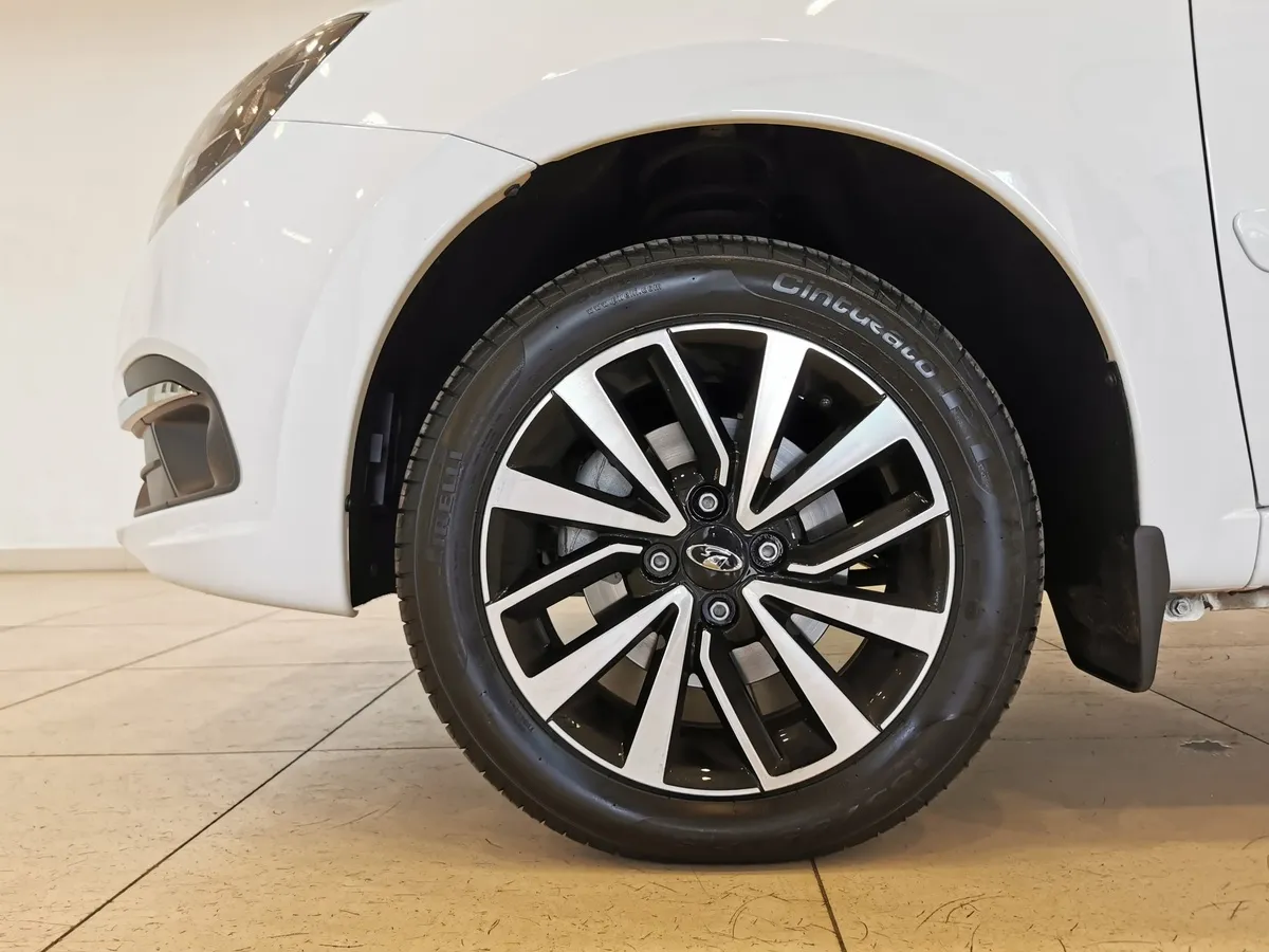 ВАЗ (Lada) Granta 1.6 MT 16 кл (106 л.с.) Белый в АВИЛОН. Слайд №9