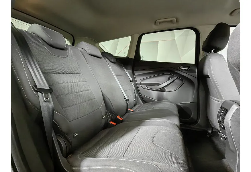 Ford Kuga 1.6 EcoBoost AT AWD (150 л.с.) Titanium Серый в АВИЛОН. Слайд №16