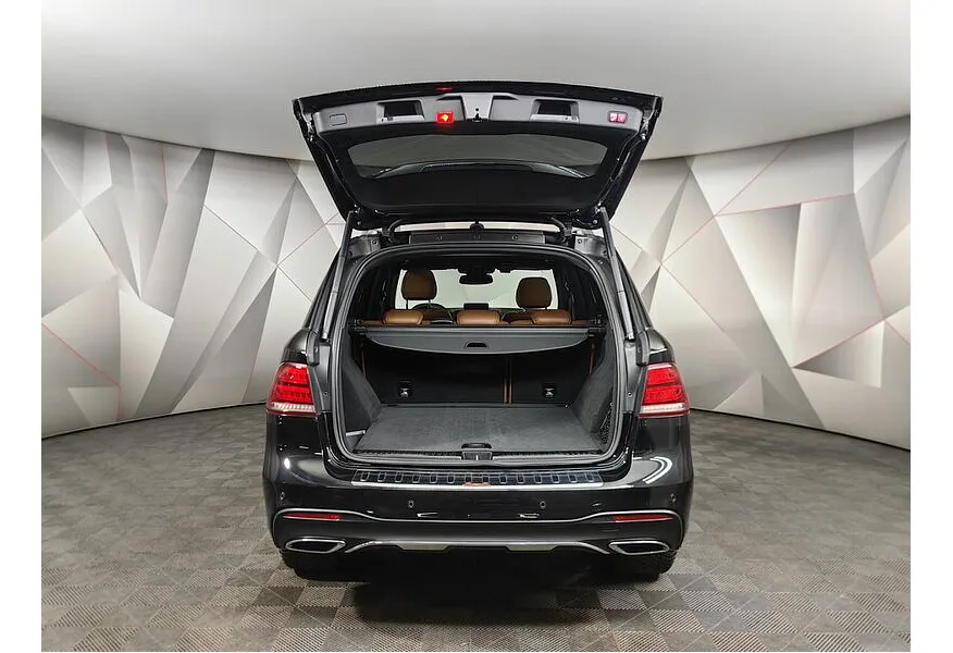 Mercedes-Benz GLE 300 4MATIC 7G-TRONIC Plus (249 л.с.) Grand Edition Черный в АВИЛОН. Слайд №12