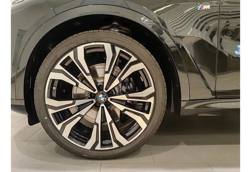 АВИЛОН - BMW X7 xDrive40d Steptronic (340 л.с.) Черный - slide 14