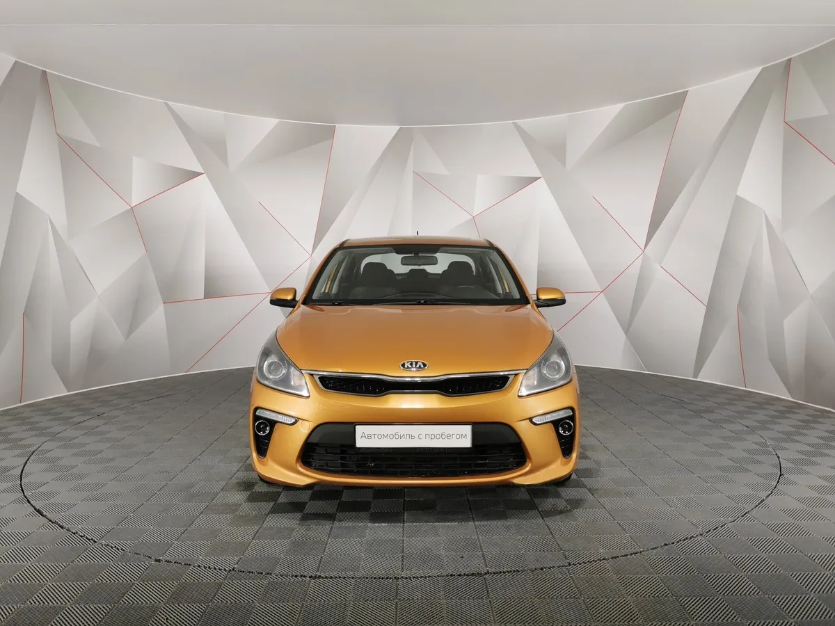 Kia Rio 1.6 AT (123 л.с.) Оранжевый в АВИЛОН. Слайд №7