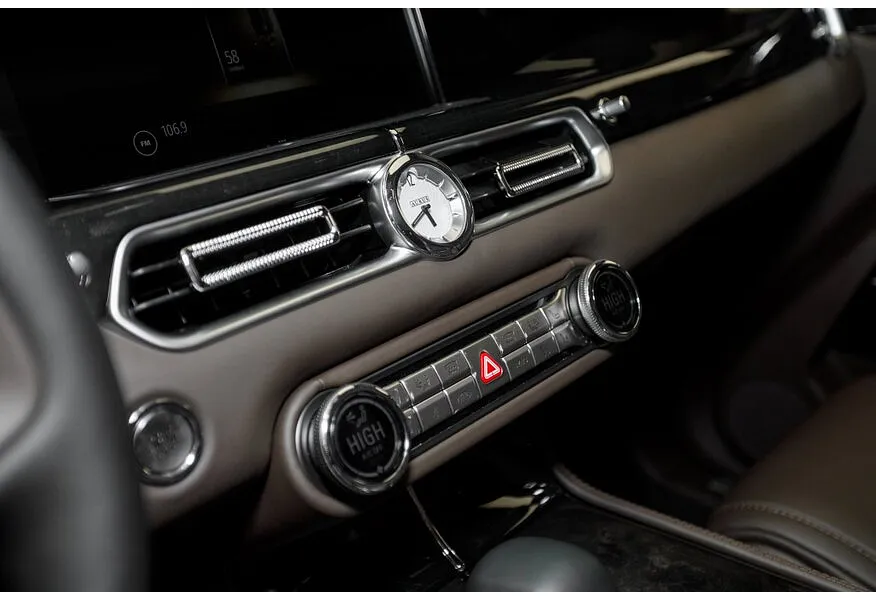 AURUS Komendant 4.4 AWD AT (598 л.с.) Черный в АВИЛОН. Слайд №12