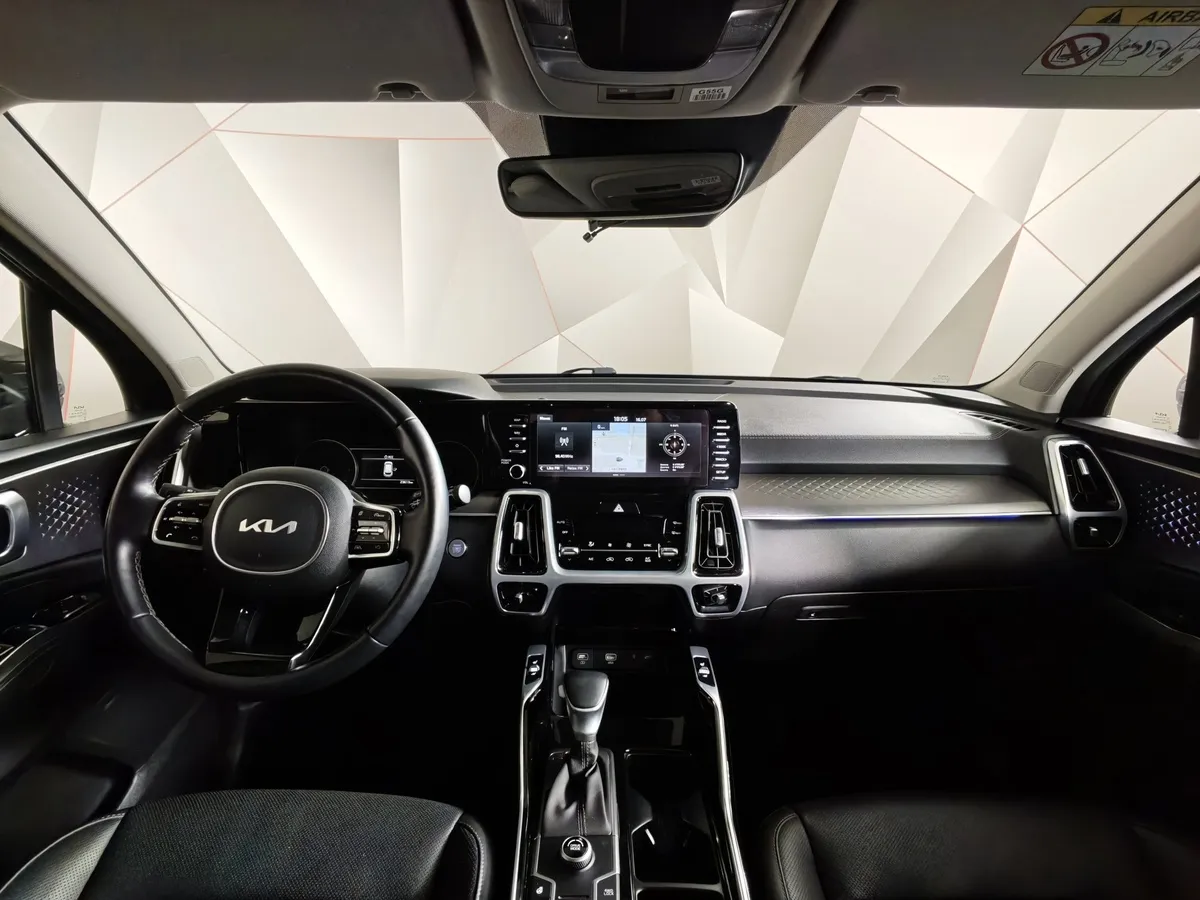 Kia Sorento 2.5 MPI 4WD AT (180 л.с.) Comfort Серый в АВИЛОН. Слайд №14