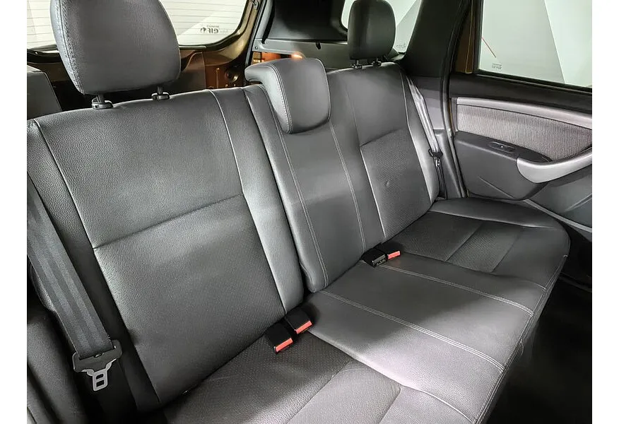 Renault Duster 2.0 АТ 4x4 (135 л.с.) Коричневый в АВИЛОН. Слайд №16