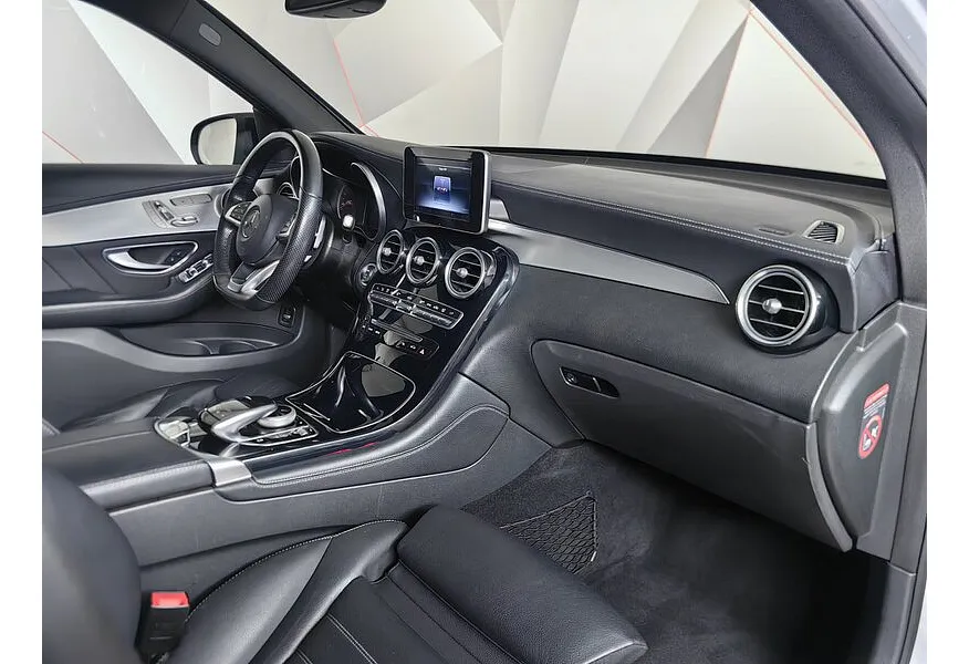 Mercedes-Benz GLC 300 9G-TRONIC 4MATIC (245 л.с.) Особая серия Серебристый в АВИЛОН. Слайд №13
