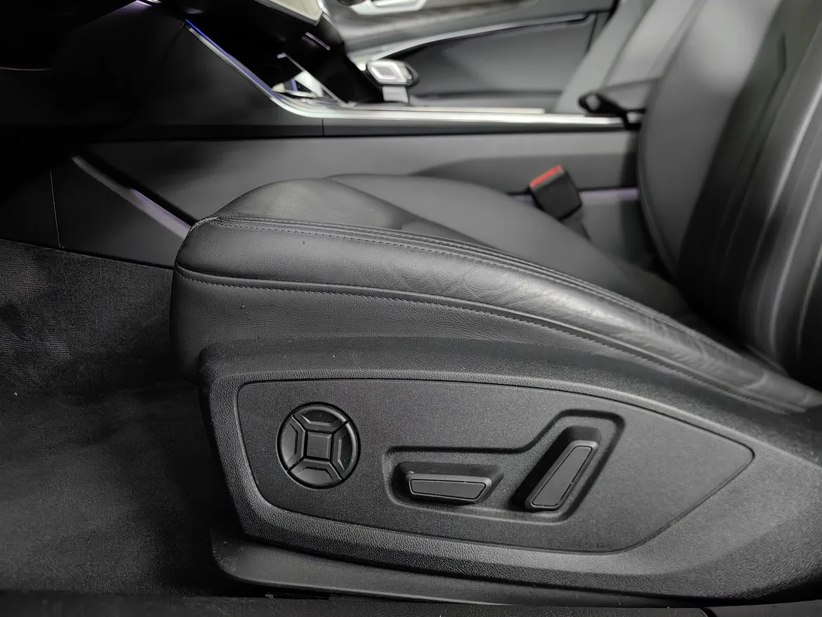 Audi A6 45 TFSI quattro S tronic (245 л.с.) Design Черный в АВИЛОН. Слайд №23