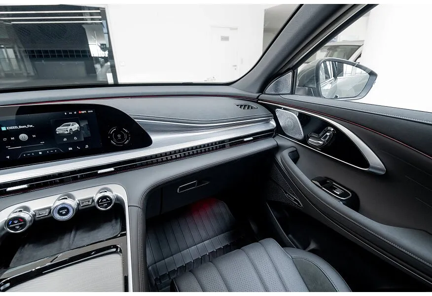 EXEED TXL 2.0 8AT AWD (197 л.с.) Flagship IOV Серебристый в АВИЛОН. Слайд №11