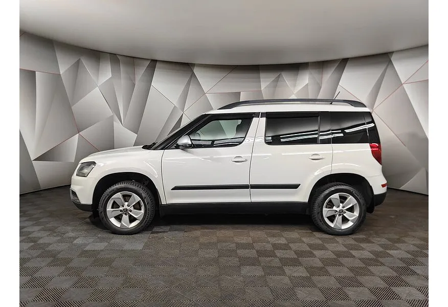 АВИЛОН - Skoda Yeti 1.8 TSI 4x4 DSG (152 л.с.) Белый - slide 2