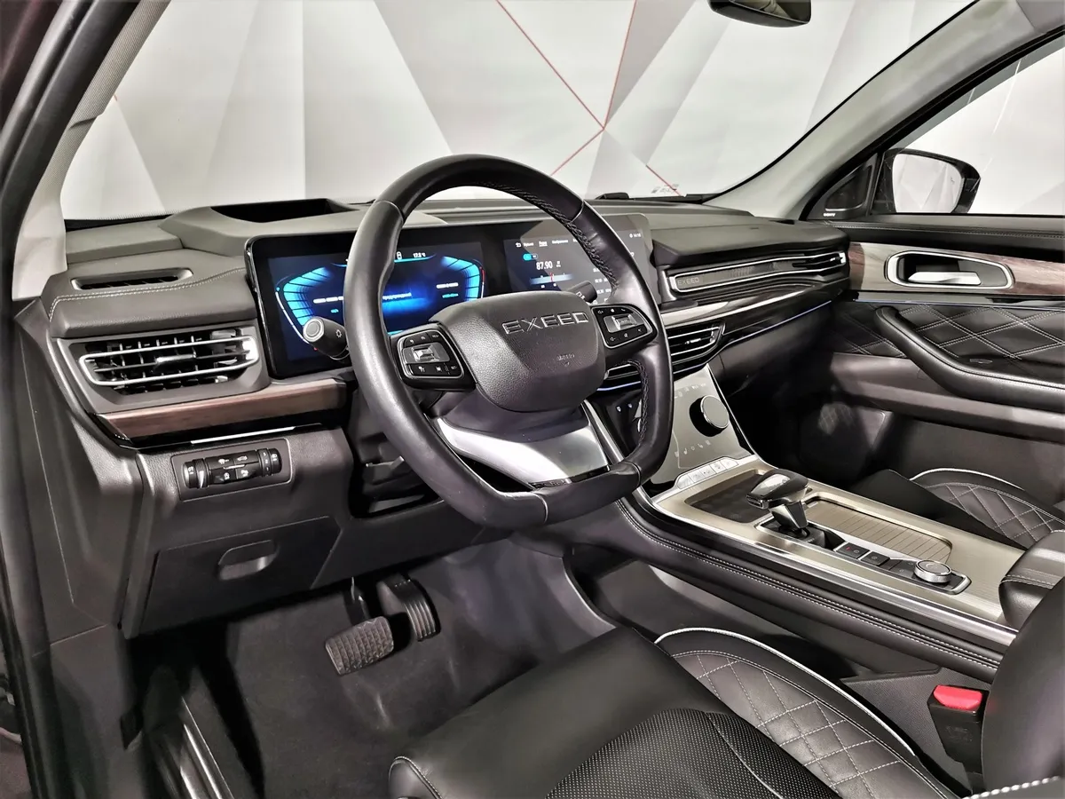 EXEED VX 2.0 AMT AWD (249 л.с.) President Фиолетовый в АВИЛОН. Слайд №18