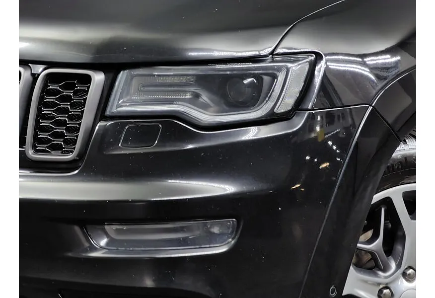 Jeep Grand Cherokee 3.0 AT AWD (238 л.с.) S-Limited Черный в АВИЛОН. Слайд №10