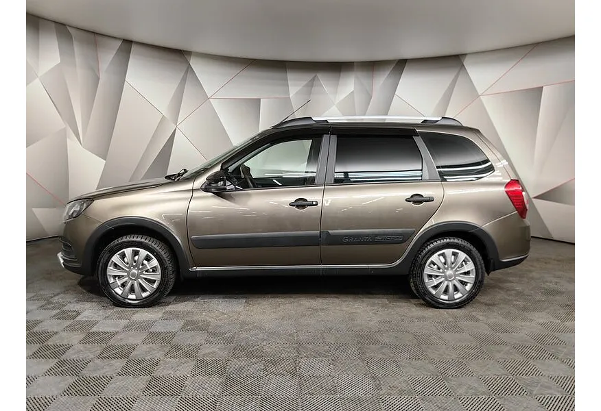 ВАЗ (Lada) Granta 1.6 MT (106 л.с.) Коричневый в АВИЛОН. Слайд №5