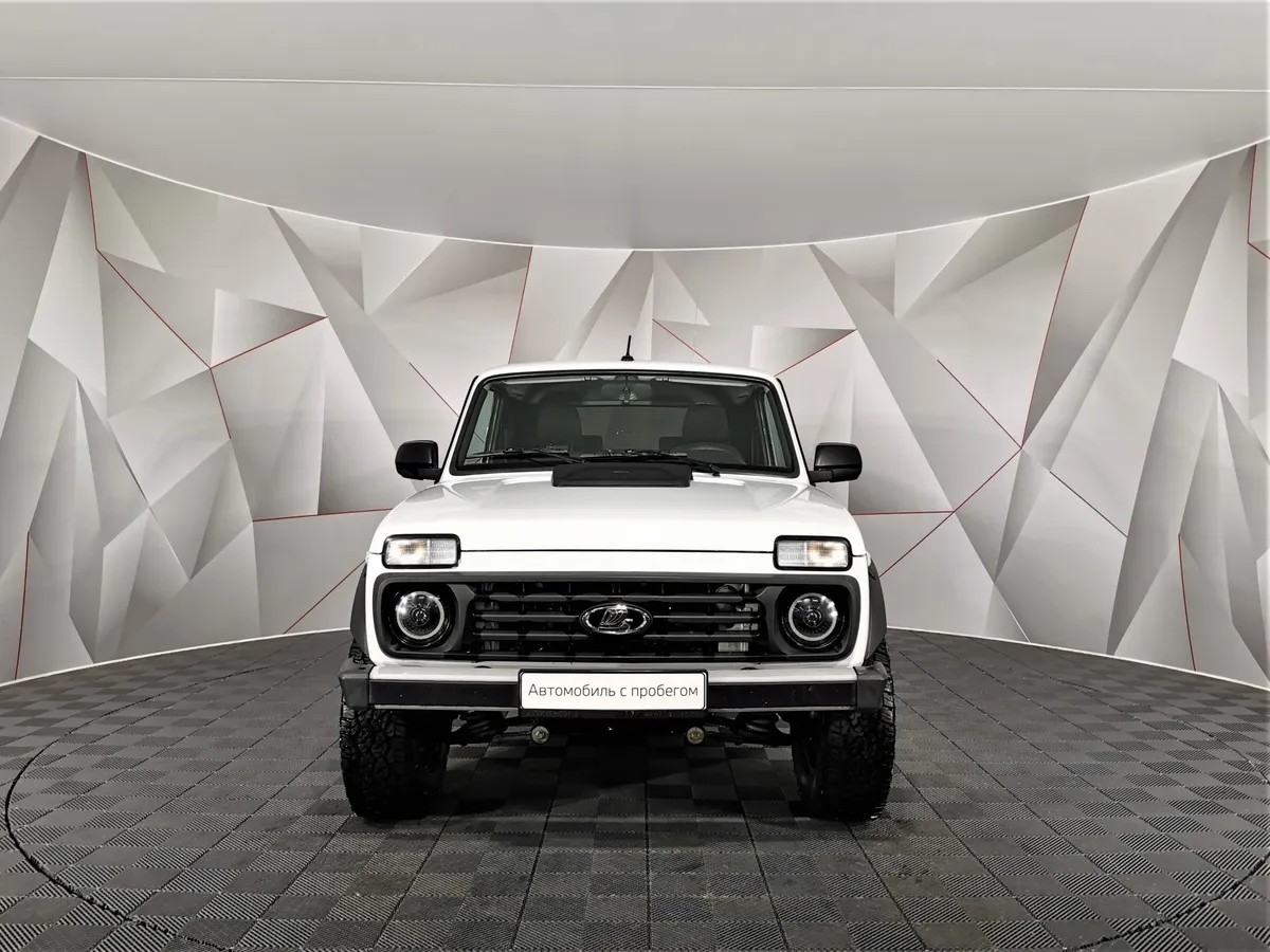 ВАЗ (Lada) 4x4 1.7 MT 8 кл. (Евро-4) (83 л.с.) Белый в АВИЛОН. Слайд №7