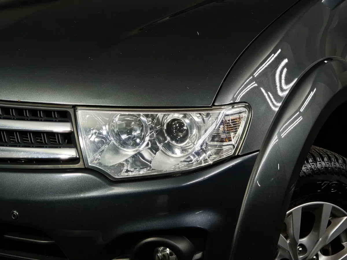 Mitsubishi Pajero Sport 2.5 DI-D AT AWD (178 л.с.) Серый в АВИЛОН. Слайд №10