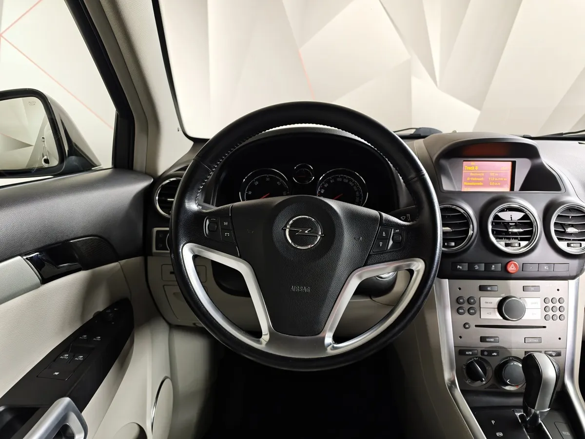 Opel Antara 2.2 CDTi AT AWD (184 л.с.) Черный в АВИЛОН. Слайд №19
