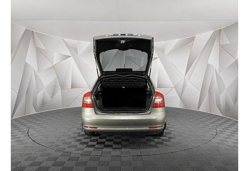 Skoda Octavia 1.8 TSI AT (152 л.с.) Бежевый в АВИЛОН. Слайд №12