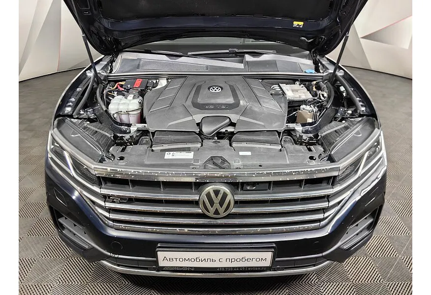Volkswagen Touareg 3.0 TSI Tiptronic 4Motion (340 л.с.) R-Line Черный в АВИЛОН. Слайд №11