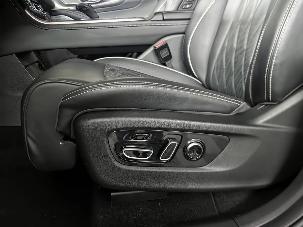 GAC GS8 2.0T 4WD (231 л.с.) GX Premium Черный в АВИЛОН. Слайд №20