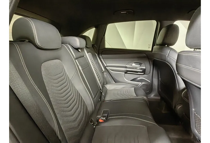 Mercedes-Benz B-Класс B 180 7G-DCT (136 л.с.) Style Синий в АВИЛОН. Слайд №16