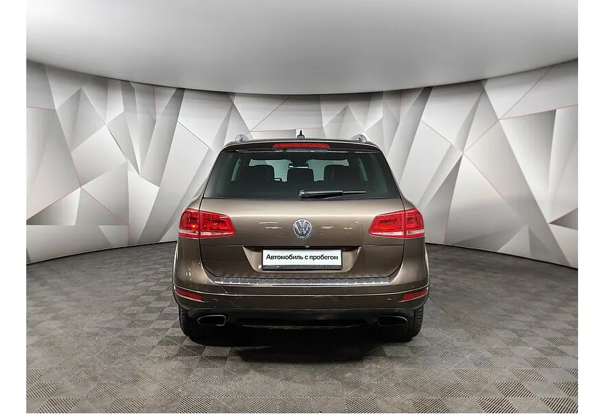 Volkswagen Touareg 3.0 TDI Tiptronic 4Motion (245 л.с.) Коричневый в АВИЛОН. Слайд №8