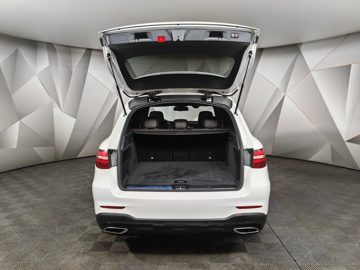 Mercedes-Benz GLC 300 9G-TRONIC 4MATIC (249 л.с.) Sport Plus (Локальная сборка) Белый в АВИЛОН. Слайд №12