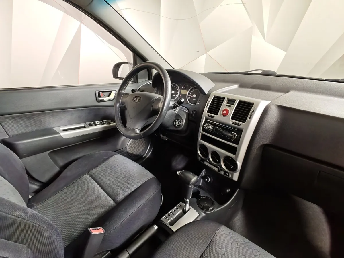 Hyundai Getz 1.6 AT (105 л.с.) Бежевый в АВИЛОН. Слайд №13