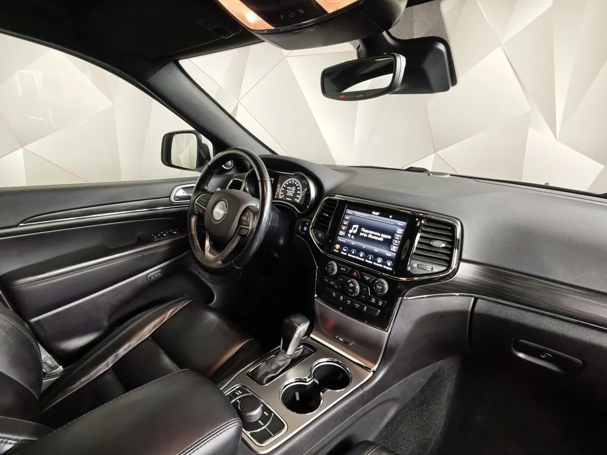 Jeep Grand Cherokee 3.0 AT AWD (238 л.с.) Limited Белый в АВИЛОН. Слайд №13