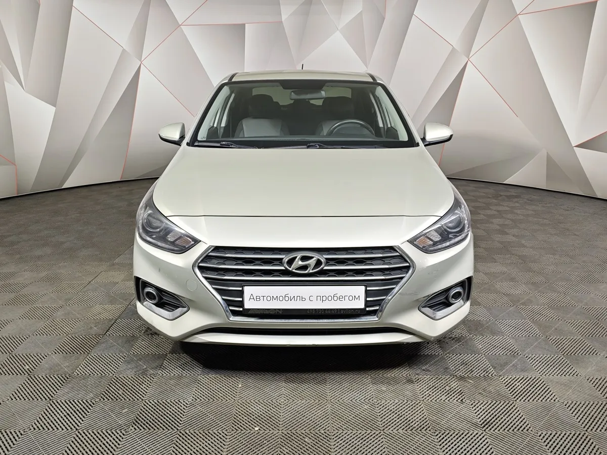 Hyundai Solaris 1.6 AT (123 л.с.) Elegance Бежевый в АВИЛОН. Слайд №7