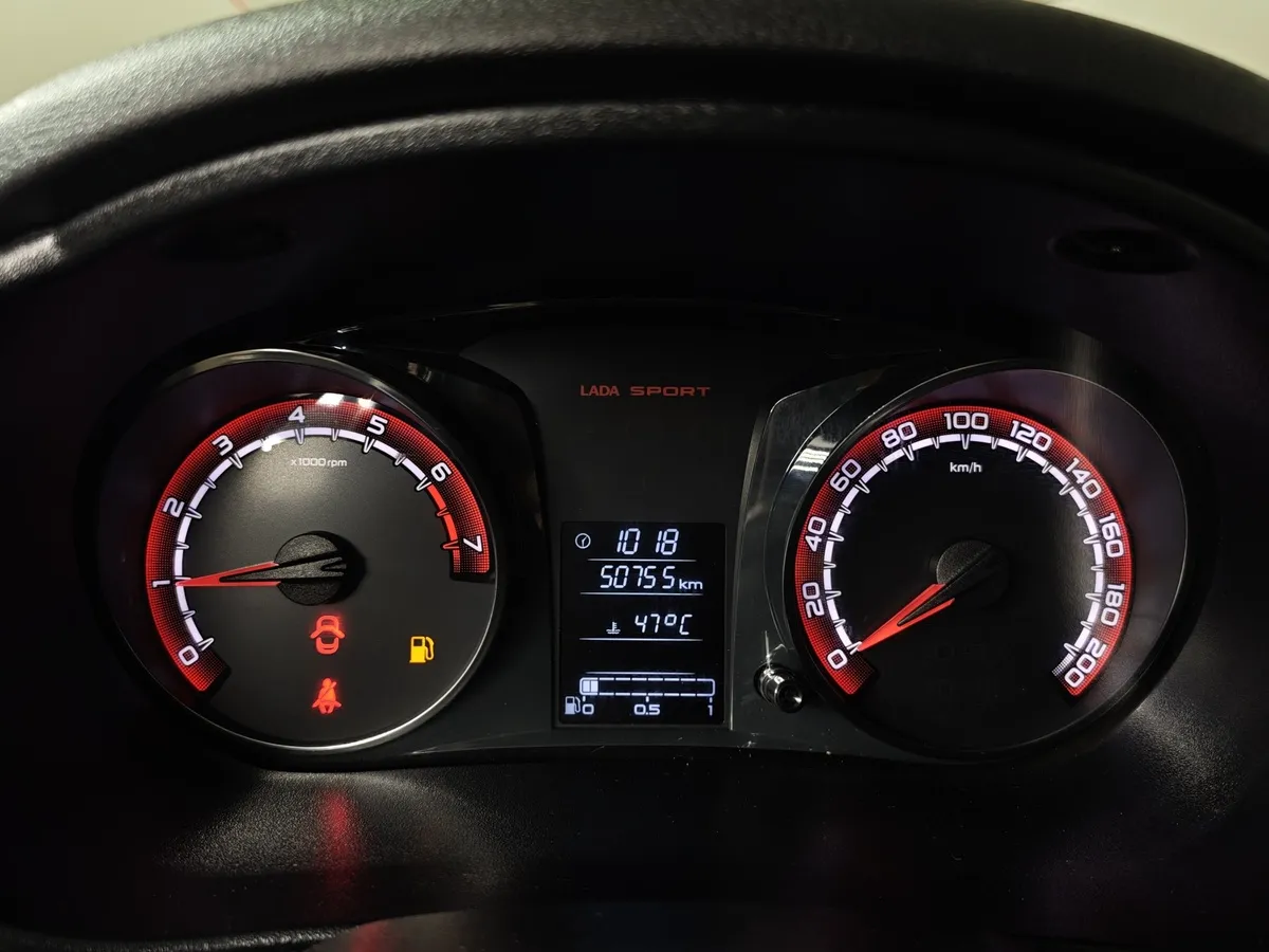ВАЗ (Lada) Granta 1.6 MT FWD (118 л.с.) Enjoy Коричневый в АВИЛОН. Слайд №18