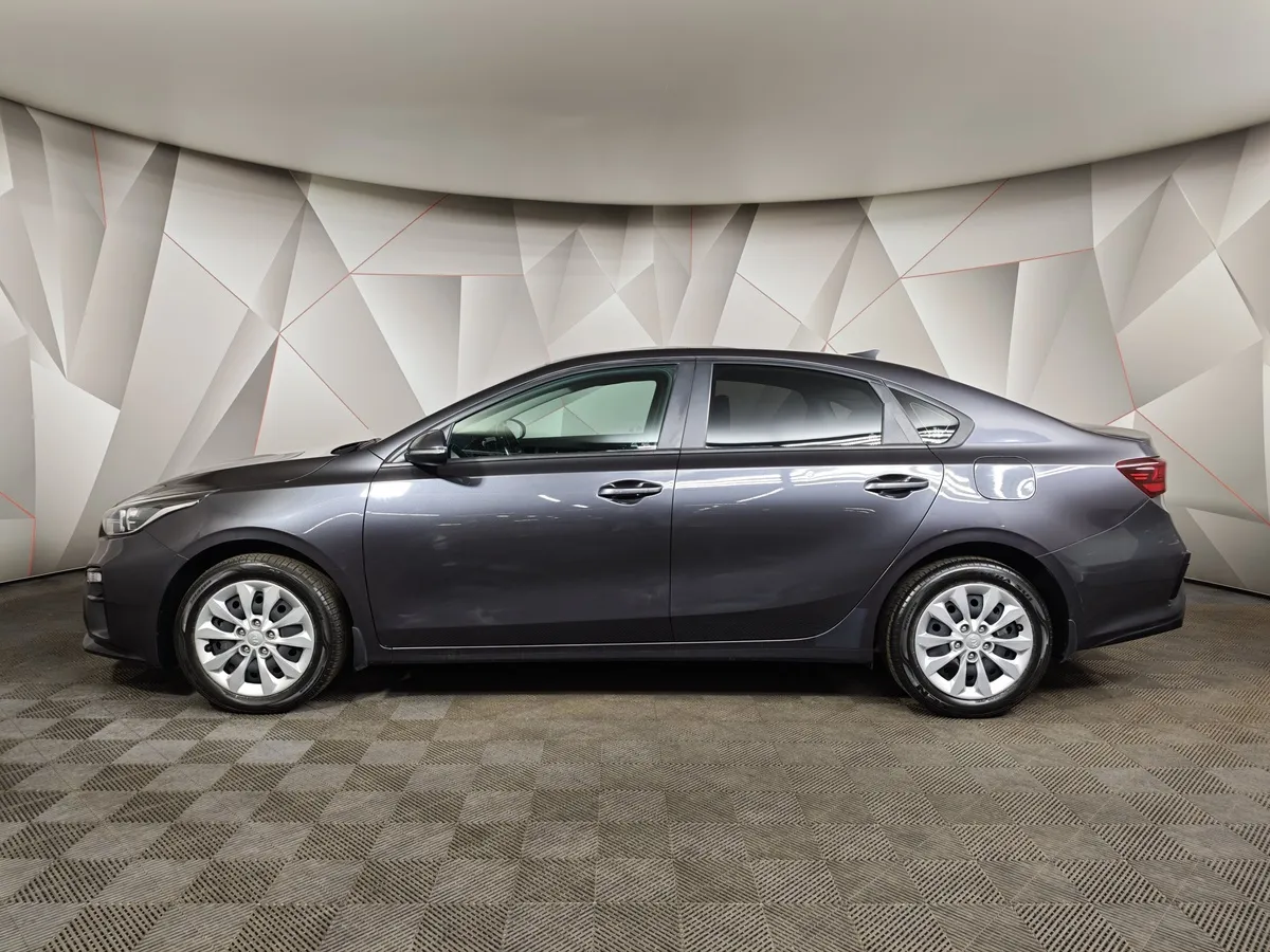 Kia Cerato 2.0 MPI AT (150 л.с.) Luxe Серый в АВИЛОН. Слайд №5