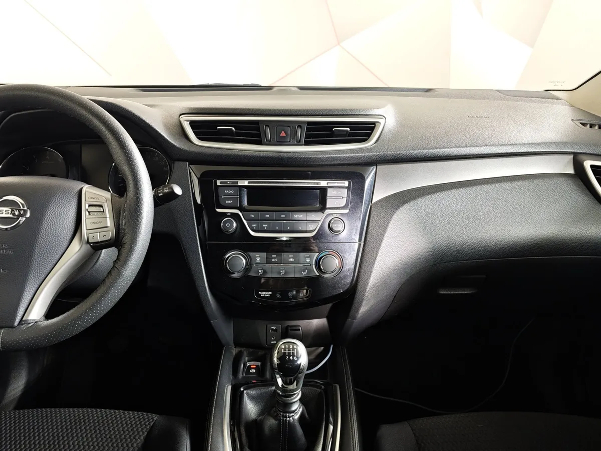 Nissan Qashqai 2.0 MT (144 л.с.) Черный в АВИЛОН. Слайд №14