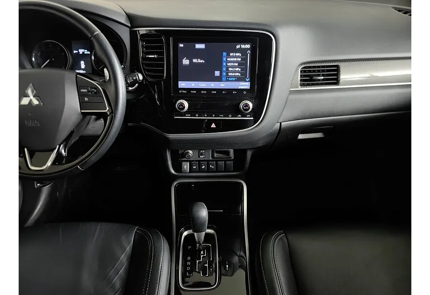 LIVE. Слайд №11