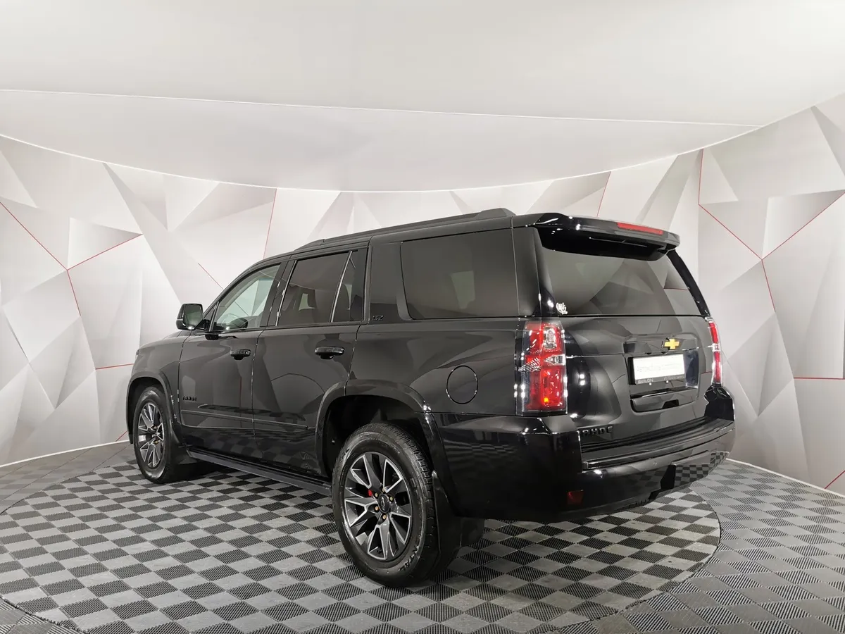 Chevrolet Tahoe 6.2 AT 4WD (409 л.с.) Черный в АВИЛОН. Слайд №4