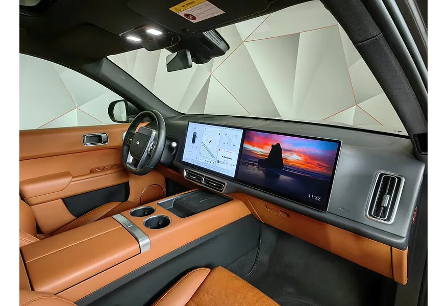 Li Auto L7 1.5 AT 4WD (449 л.с.) Max Серый в АВИЛОН. Слайд №11