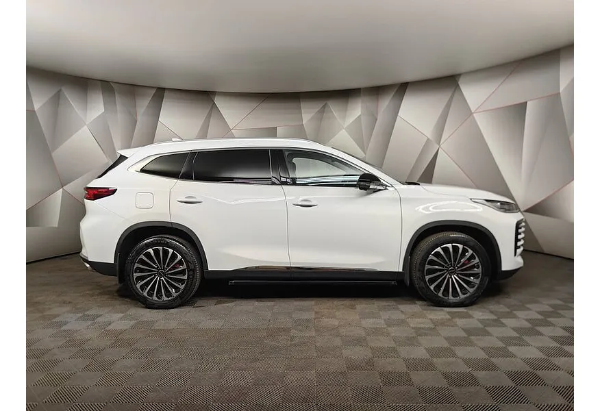 EXEED TXL 2.0 DCT7 AWD (197 л.с.) Sport Edition Белый в АВИЛОН. Слайд №6