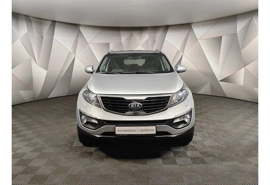 Kia Sportage 2.0 TD AT 4WD (136 л.с.) Бежевый в АВИЛОН. Слайд №7