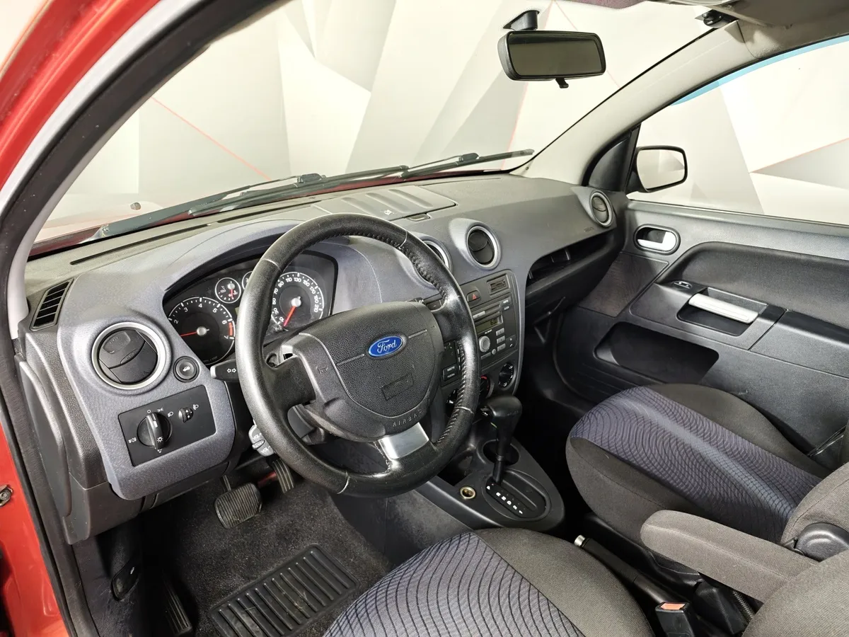 Ford Fusion 1.6 AT (100 л.с.) Elegance Красный в АВИЛОН. Слайд №17