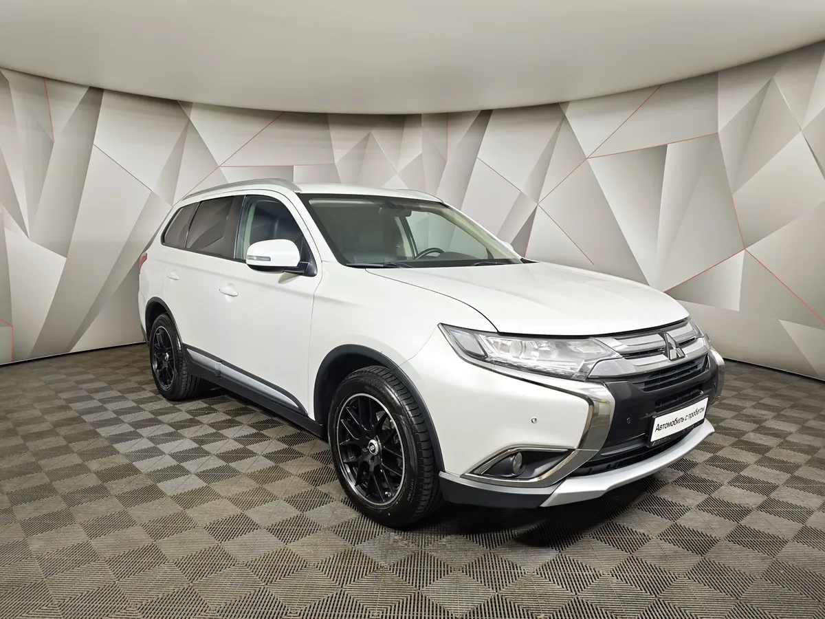 Mitsubishi Outlander 2.4 MIVEC CVT 4WD (167 л.с.) Instyle Белый в АВИЛОН. Слайд №3