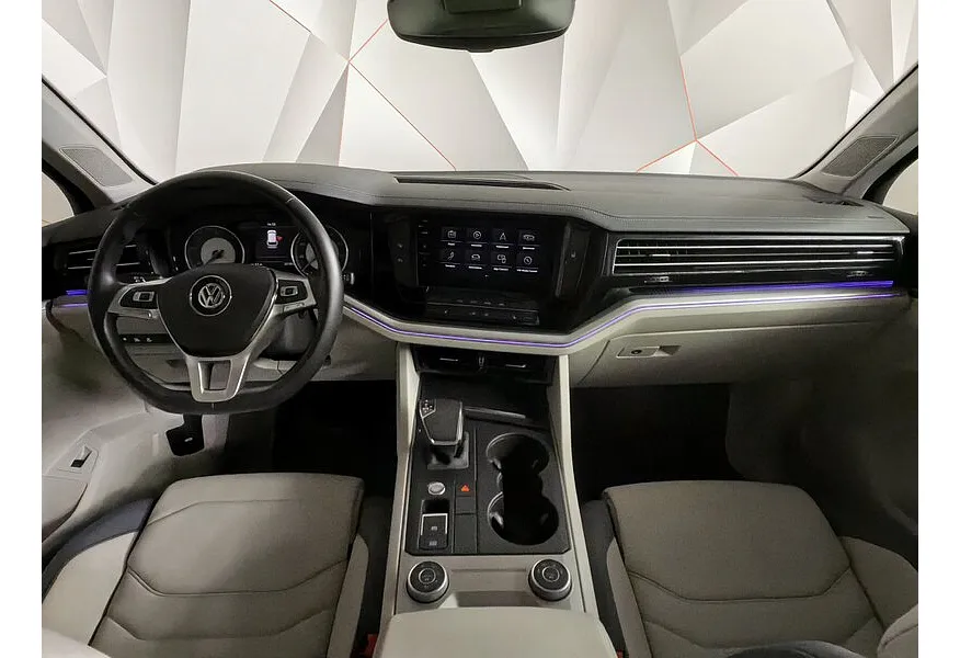 АВИЛОН - Volkswagen Touareg 3.0 V6 TDI Tiptronic 4Motion (249 л.с.) R-Line Черный - slide 8