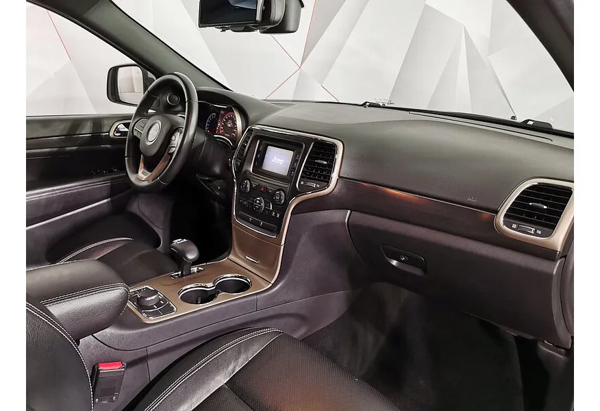 Jeep Grand Cherokee 3.6 AT AWD (286 л.с.) Серый в АВИЛОН. Слайд №12