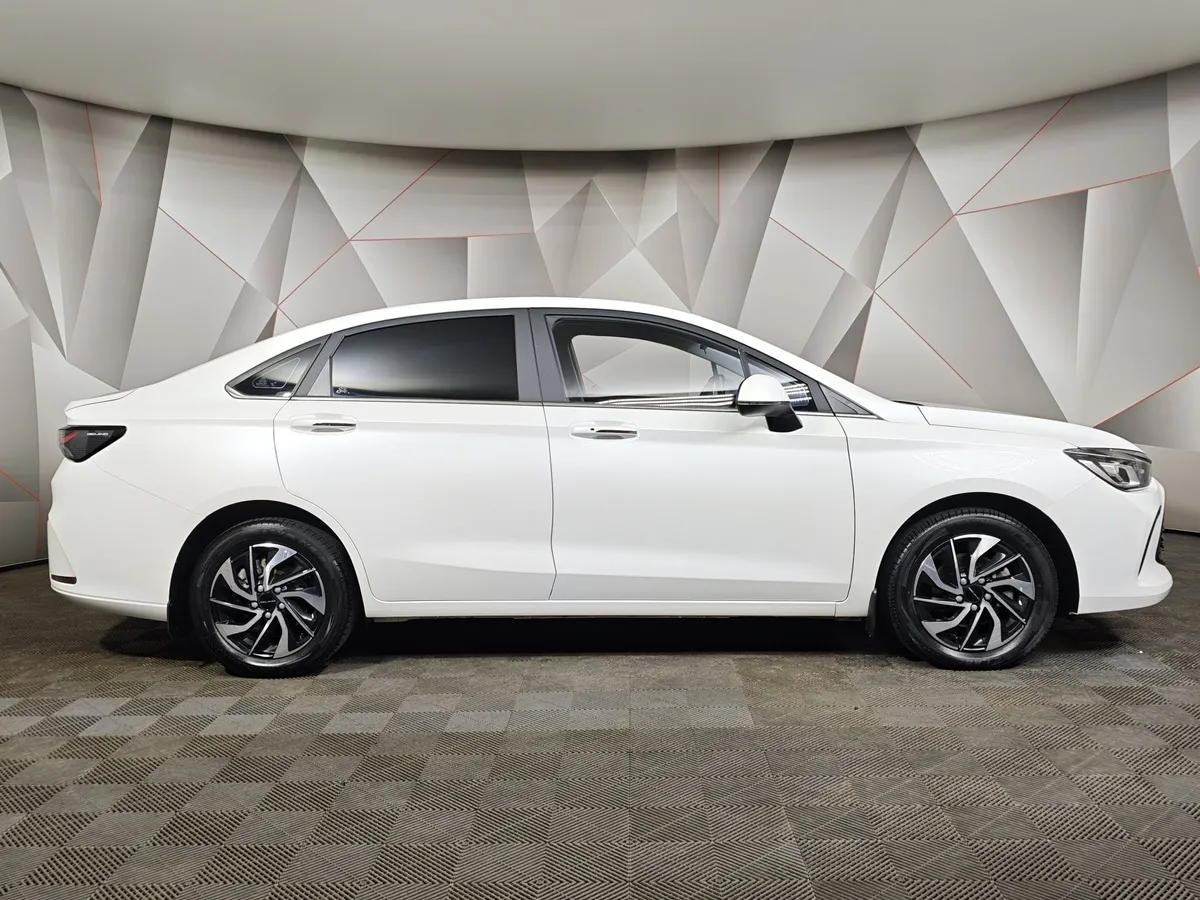 BAIC U5 Plus 1.5 CVT 2WD (105 л.с) Luxury Белый в АВИЛОН. Слайд №6