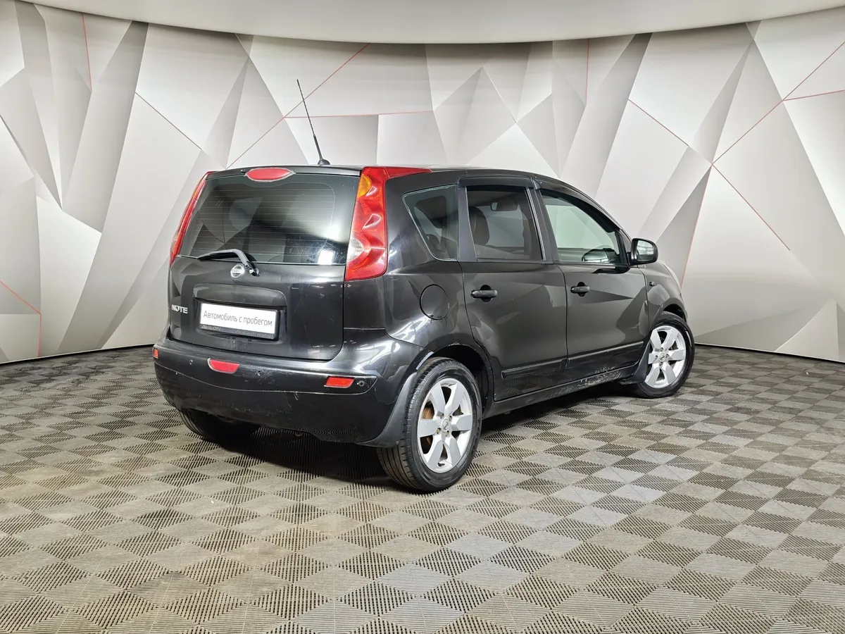 Nissan Note 1.6 AT (110 л.с.) Черный в АВИЛОН. Слайд №2