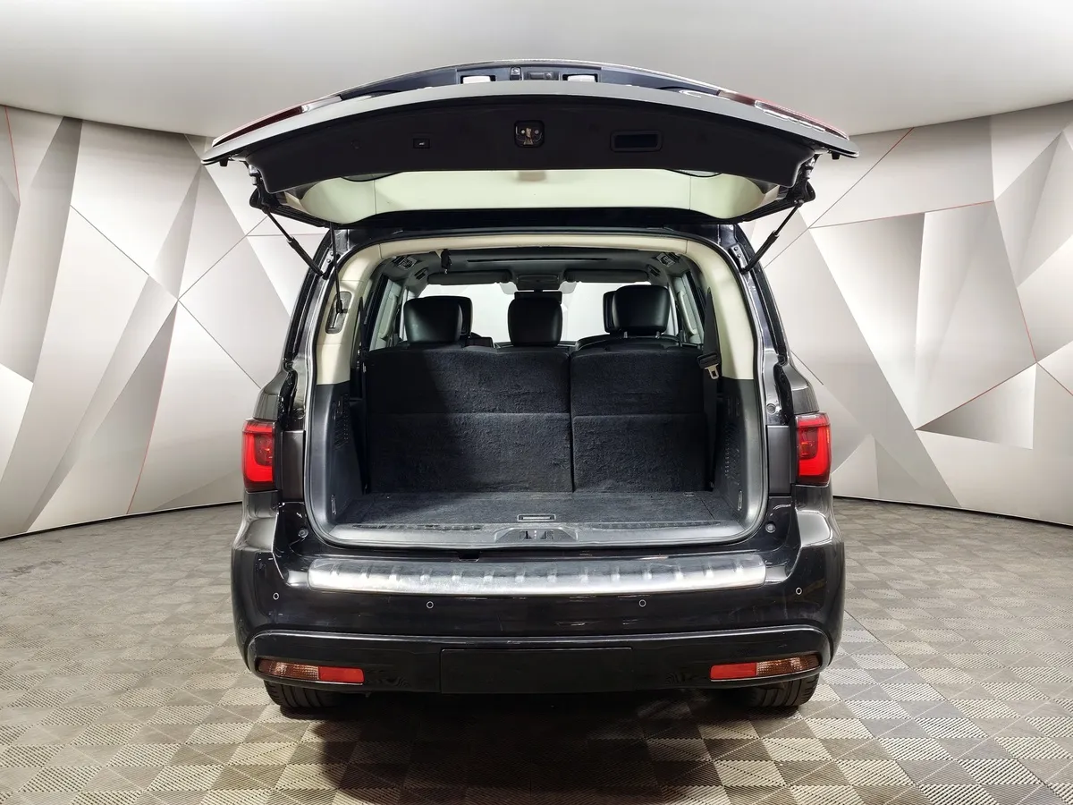 Infiniti QX80 5.6 АТ AWD (405 л.с.) Черный в АВИЛОН. Слайд №12