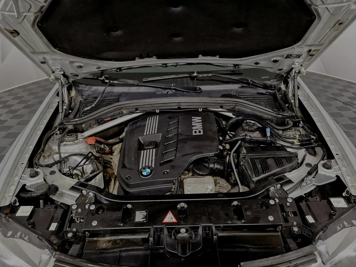 BMW X3 xDrive28i AT (245 л.с.) Серебристый в АВИЛОН. Слайд №10