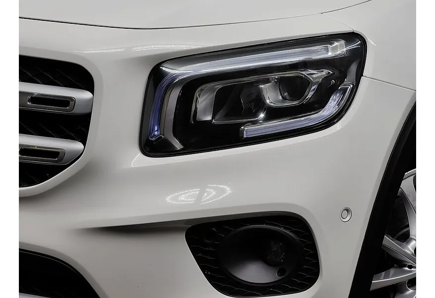 Mercedes-Benz GLB 200 d 8G-DCT 4MATIC (150 л.с.) Style Белый в АВИЛОН. Слайд №10