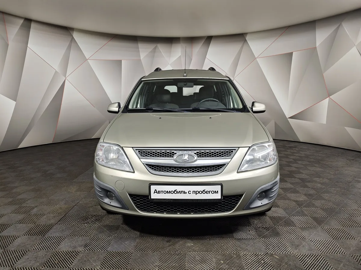 ВАЗ (Lada) Largus 1.6 MT 16 кл (5 мест) (105 л.с.) Бежевый в АВИЛОН. Слайд №7