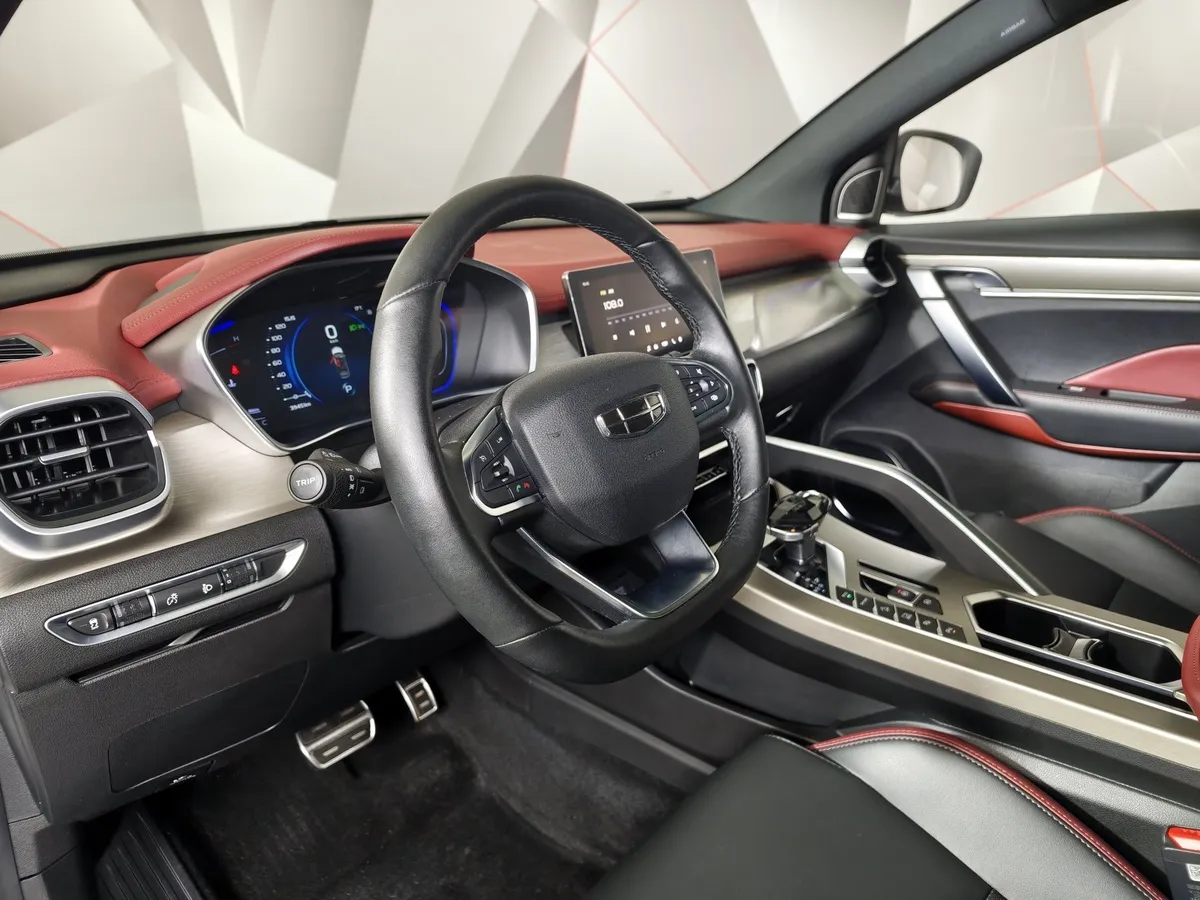 Geely Coolray 1.5T 7DCT 2WD (150 л.с.) Flagship Белый в АВИЛОН. Слайд №18