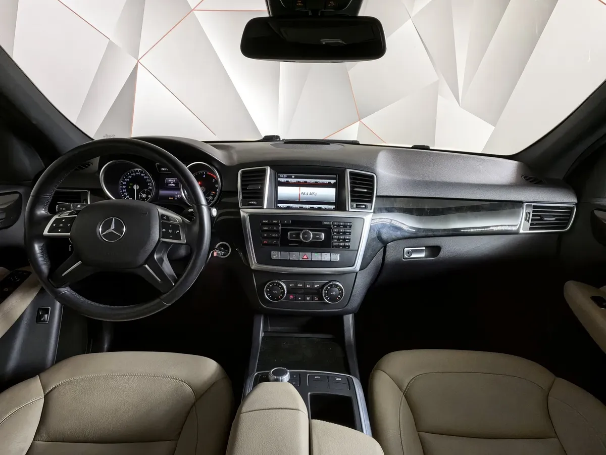 Mercedes-Benz M-Класс ML 350 BlueTEC 7G-Tronic Plus 4Matic (258 л.с.) Черный в АВИЛОН. Слайд №14