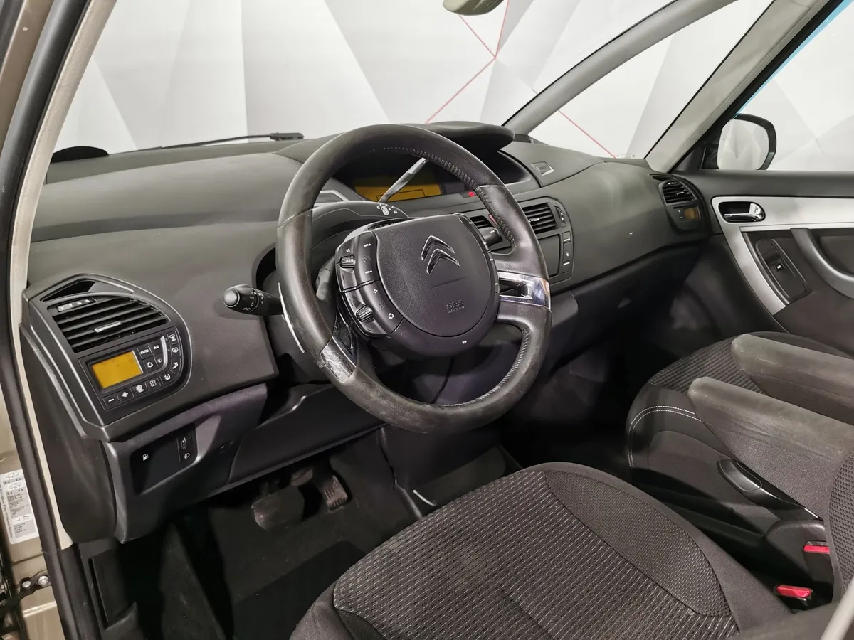 Citroen C4 Picasso 1.6 THP AT (150 л.с.) Коричневый в АВИЛОН. Слайд №18